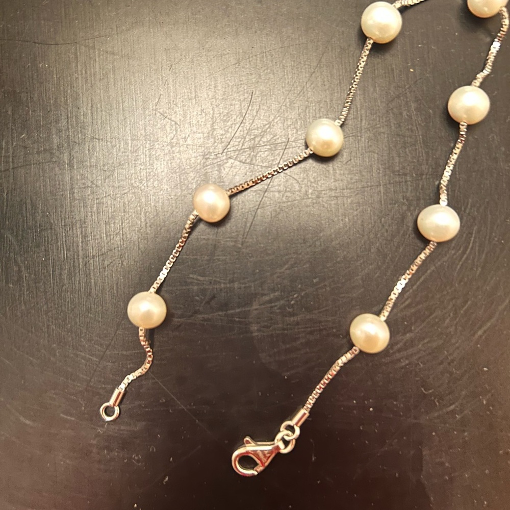Sterling silver and pearl anklet!!